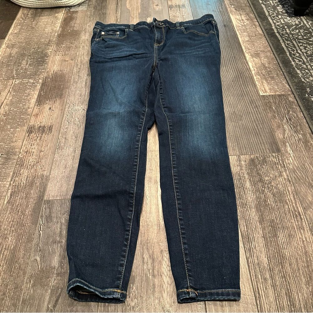 Torrid Dark Wash High Rise Skinny Jeans Size 16